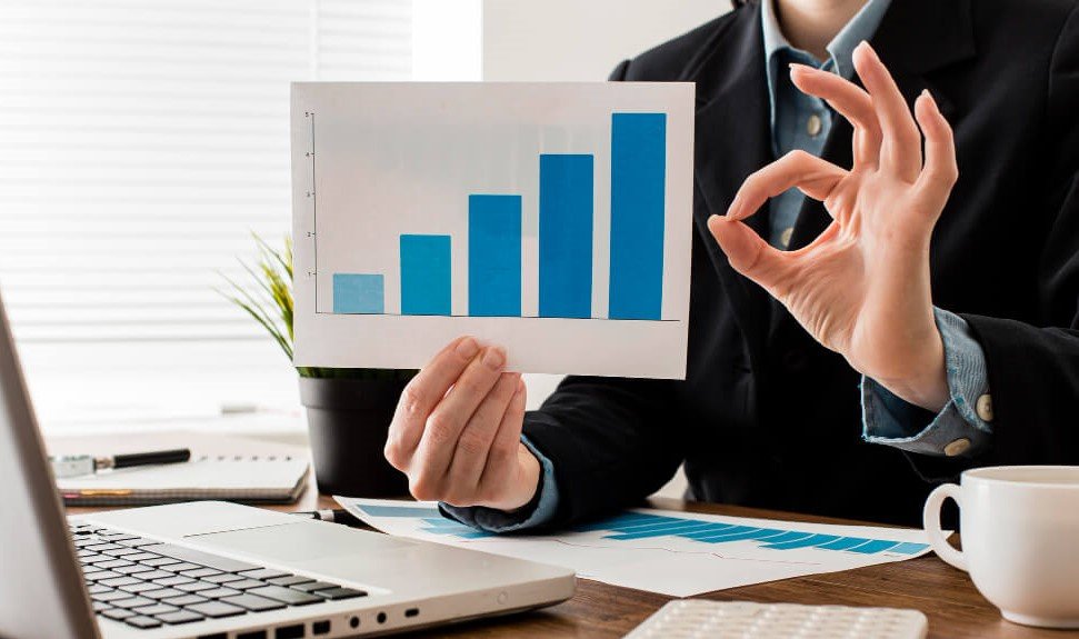 Phone with social apps